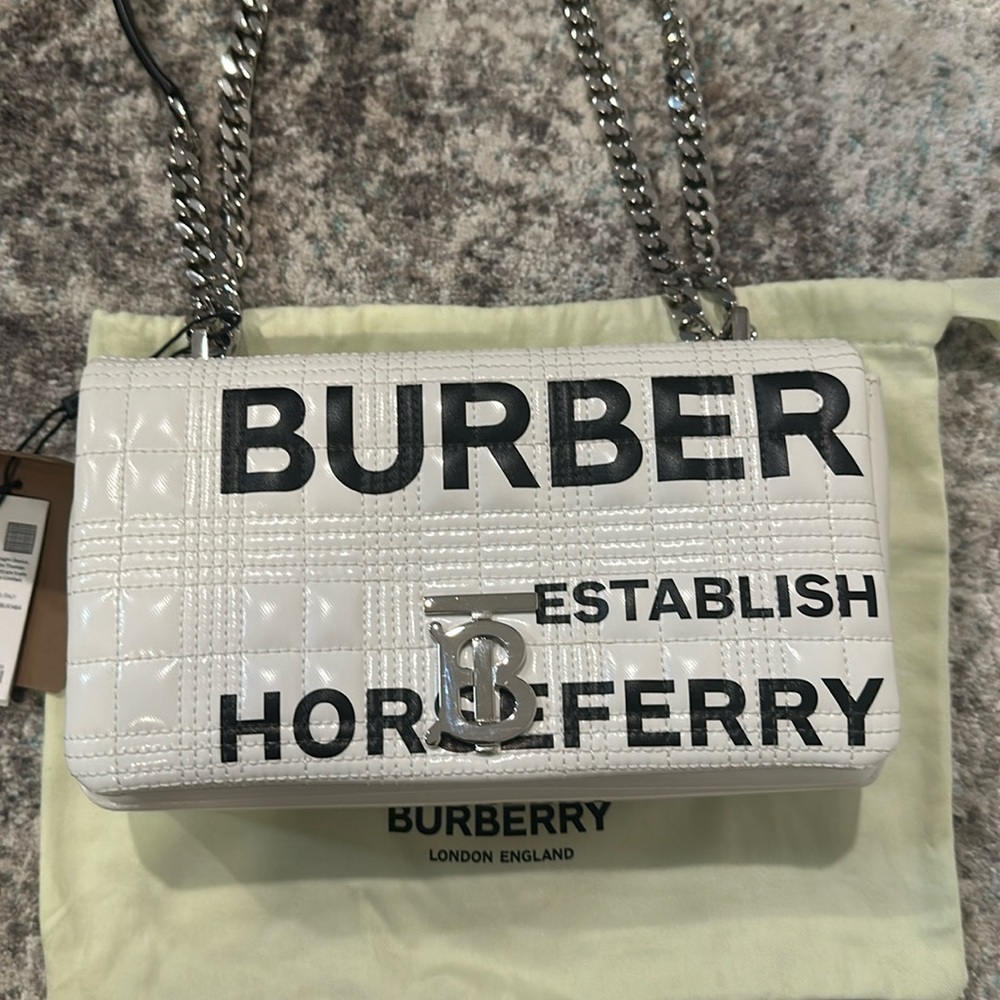 Burberry Limited Patent Quilted Horseferry Print Small Lola Bag in White NWT - Picture 5 of 17